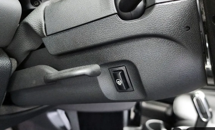 MINI Hatch F55/F56 рестайлинг, 2024 год, 3 120 000 рублей, 21 фотография