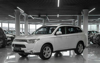 Mitsubishi Outlander III рестайлинг 3, 2014 год, 1 640 000 рублей, 1 фотография