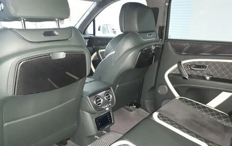 Bentley Bentayga I, 2019 год, 12 500 000 рублей, 14 фотография