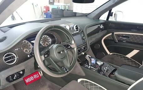 Bentley Bentayga I, 2019 год, 12 500 000 рублей, 16 фотография