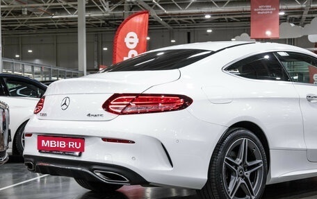 Mercedes-Benz C-Класс, 2019 год, 3 899 000 рублей, 8 фотография
