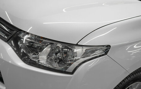 Mitsubishi Outlander III рестайлинг 3, 2014 год, 1 640 000 рублей, 23 фотография