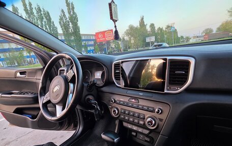 KIA Sportage IV рестайлинг, 2019 год, 2 480 000 рублей, 13 фотография