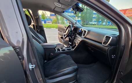 KIA Sportage IV рестайлинг, 2019 год, 2 480 000 рублей, 10 фотография