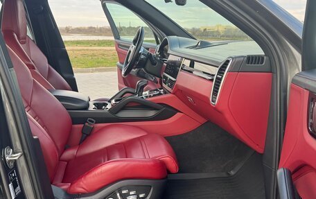 Porsche Cayenne III, 2020 год, 6 950 000 рублей, 13 фотография