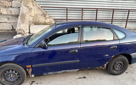 Toyota Avensis III рестайлинг, 1998 год, 260 000 рублей, 3 фотография