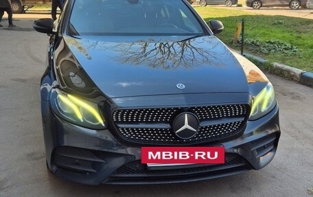 Mercedes-Benz E-Класс, 2020 год, 2 490 000 рублей, 7 фотография