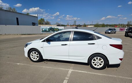 Hyundai Solaris II рестайлинг, 2015 год, 840 000 рублей, 9 фотография