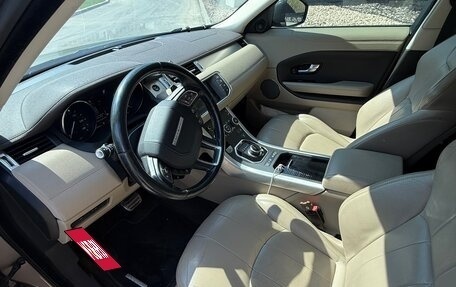 Land Rover Range Rover Evoque I, 2017 год, 2 600 000 рублей, 7 фотография