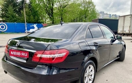 Mercedes-Benz E-Класс, 2012 год, 1 249 000 рублей, 3 фотография