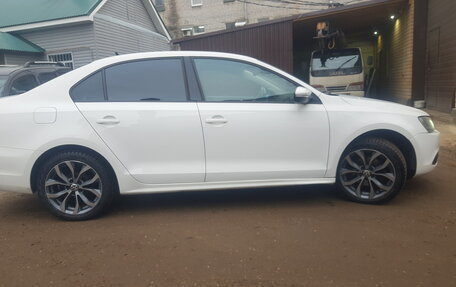 Volkswagen Jetta VI, 2014 год, 850 000 рублей, 4 фотография