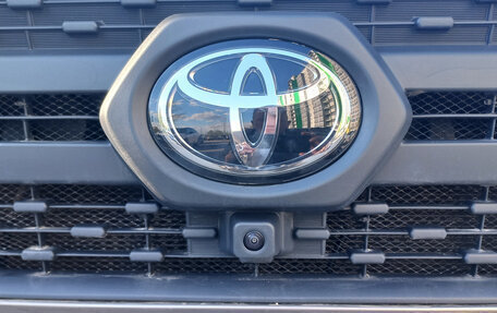 Toyota RAV4, 2024 год, 3 850 000 рублей, 11 фотография