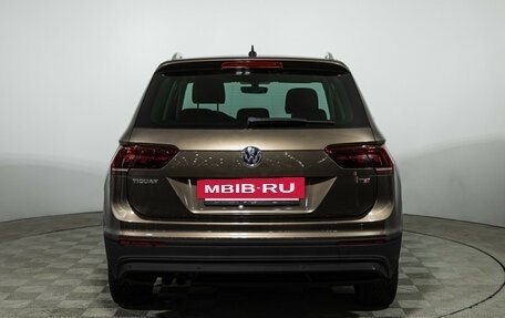 Volkswagen Tiguan II, 2017 год, 1 949 898 рублей, 6 фотография