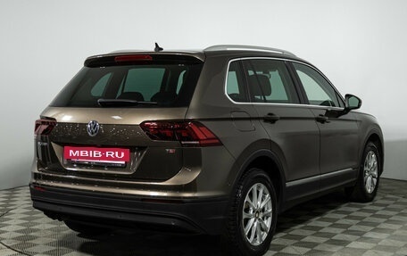 Volkswagen Tiguan II, 2017 год, 1 949 898 рублей, 5 фотография