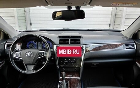 Toyota Camry, 2018 год, 2 349 000 рублей, 11 фотография