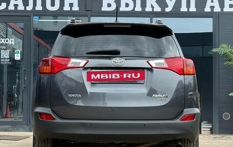 Toyota RAV4, 2013 год, 1 799 000 рублей, 10 фотография