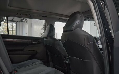 Toyota Highlander, 2026 год, 5 500 000 рублей, 14 фотография