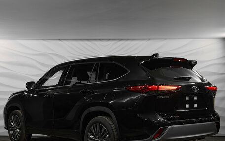 Toyota Highlander, 2026 год, 5 350 000 рублей, 6 фотография