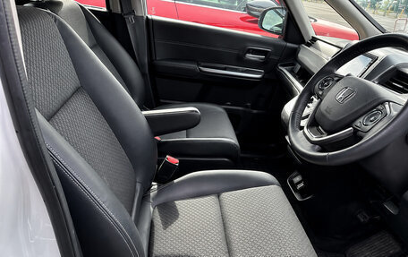 Honda Freed II, 2023 год, 1 705 000 рублей, 6 фотография