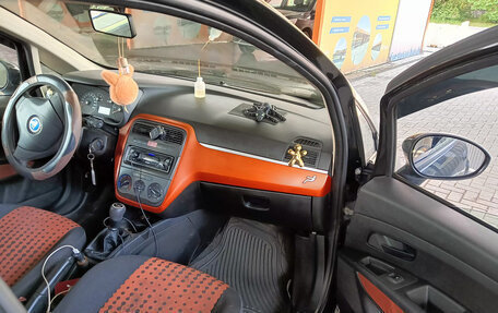 Fiat Punto III Punto Evo рестайлинг, 2006 год, 310 000 рублей, 11 фотография