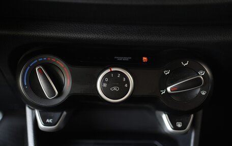 KIA Picanto III рестайлинг, 2018 год, 1 240 000 рублей, 12 фотография