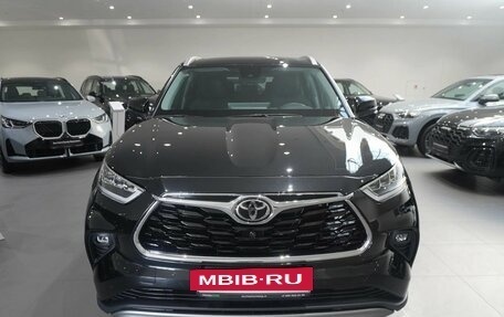 Toyota Highlander, 2026 год, 5 550 000 рублей, 2 фотография