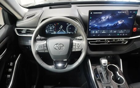 Toyota Highlander, 2026 год, 5 550 000 рублей, 16 фотография
