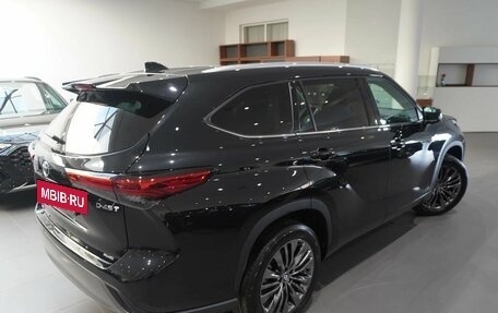Toyota Highlander, 2026 год, 5 550 000 рублей, 6 фотография