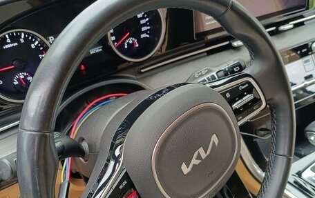KIA Carnival, 2022 год, 4 950 000 рублей, 27 фотография