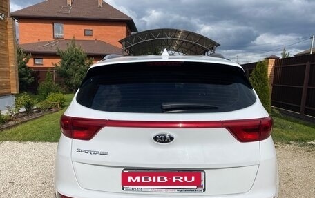 KIA Sportage IV рестайлинг, 2016 год, 1 800 000 рублей, 4 фотография