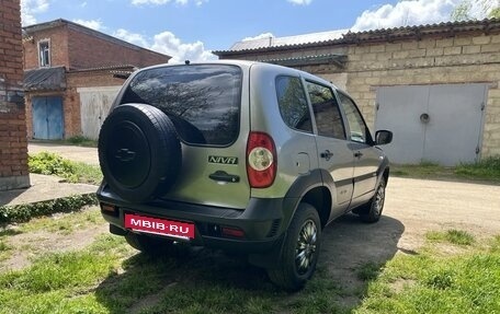 Chevrolet Niva I рестайлинг, 2016 год, 655 000 рублей, 4 фотография