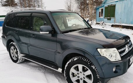 Mitsubishi Pajero IV, 2007 год, 2 000 000 рублей, 3 фотография