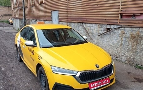 Skoda Octavia IV, 2021 год, 1 260 000 рублей, 1 фотография