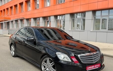 Mercedes-Benz E-Класс, 2013 год, 1 450 000 рублей, 1 фотография