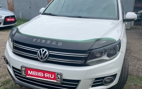 Volkswagen Tiguan I, 2012 год, 1 300 000 рублей, 1 фотография