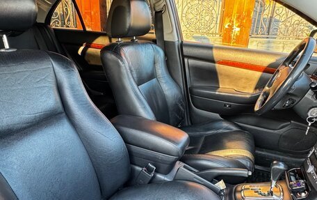 Toyota Avensis III рестайлинг, 2007 год, 800 000 рублей, 16 фотография