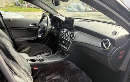 Mercedes-Benz GLA, 2019 год, 3 000 000 рублей, 9 фотография