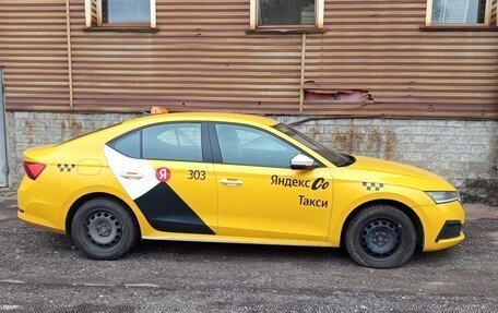 Skoda Octavia IV, 2021 год, 1 260 000 рублей, 2 фотография