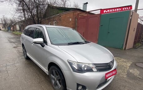 Toyota Corolla, 2012 год, 999 999 рублей, 3 фотография