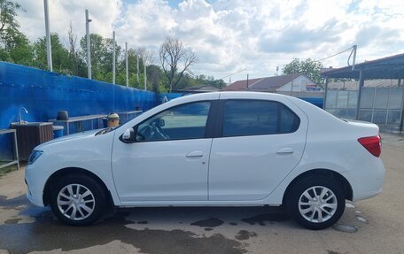 Renault Logan II, 2022 год, 1 100 000 рублей, 6 фотография