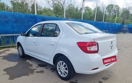Renault Logan II, 2022 год, 1 100 000 рублей, 3 фотография