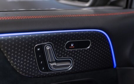Mercedes-Benz GLB, 2024 год, 6 400 000 рублей, 9 фотография