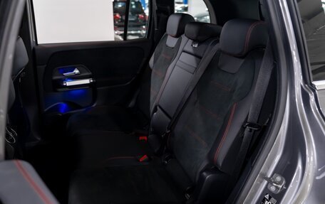 Mercedes-Benz GLB, 2024 год, 6 400 000 рублей, 3 фотография