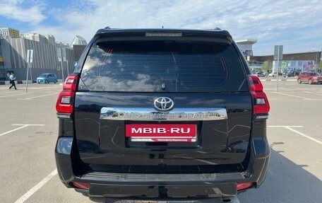 Toyota Land Cruiser Prado 150 рестайлинг 2, 2019 год, 5 500 000 рублей, 6 фотография