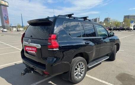 Toyota Land Cruiser Prado 150 рестайлинг 2, 2019 год, 5 500 000 рублей, 3 фотография