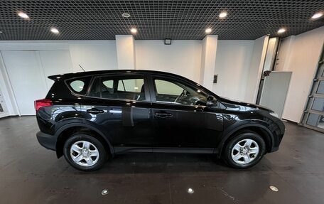 Toyota RAV4, 2013 год, 1 749 700 рублей, 2 фотография