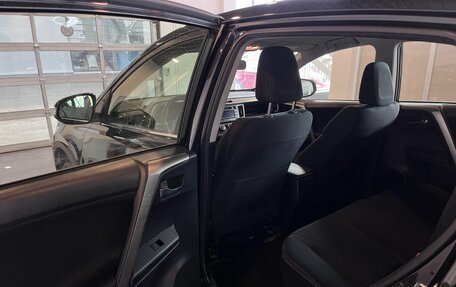 Toyota RAV4, 2013 год, 1 749 700 рублей, 22 фотография