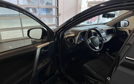 Toyota RAV4, 2013 год, 1 749 700 рублей, 20 фотография