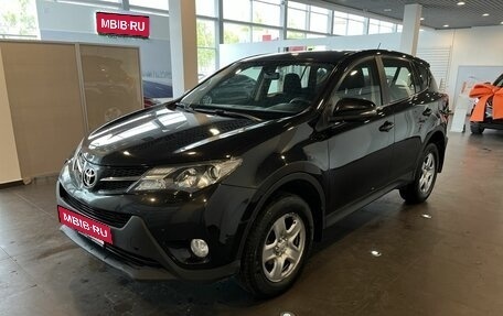 Toyota RAV4, 2013 год, 1 749 700 рублей, 7 фотография
