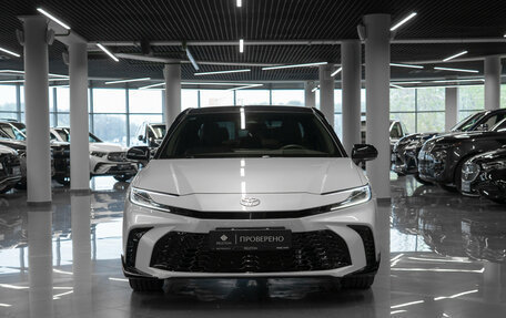 Toyota Camry, 2024 год, 3 990 000 рублей, 3 фотография